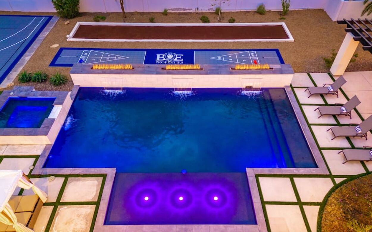 3Million$ Fantasy Fire Dream Oasis+Pickleball Court w/NBA lines+Shuffleboard Court+Bocce
