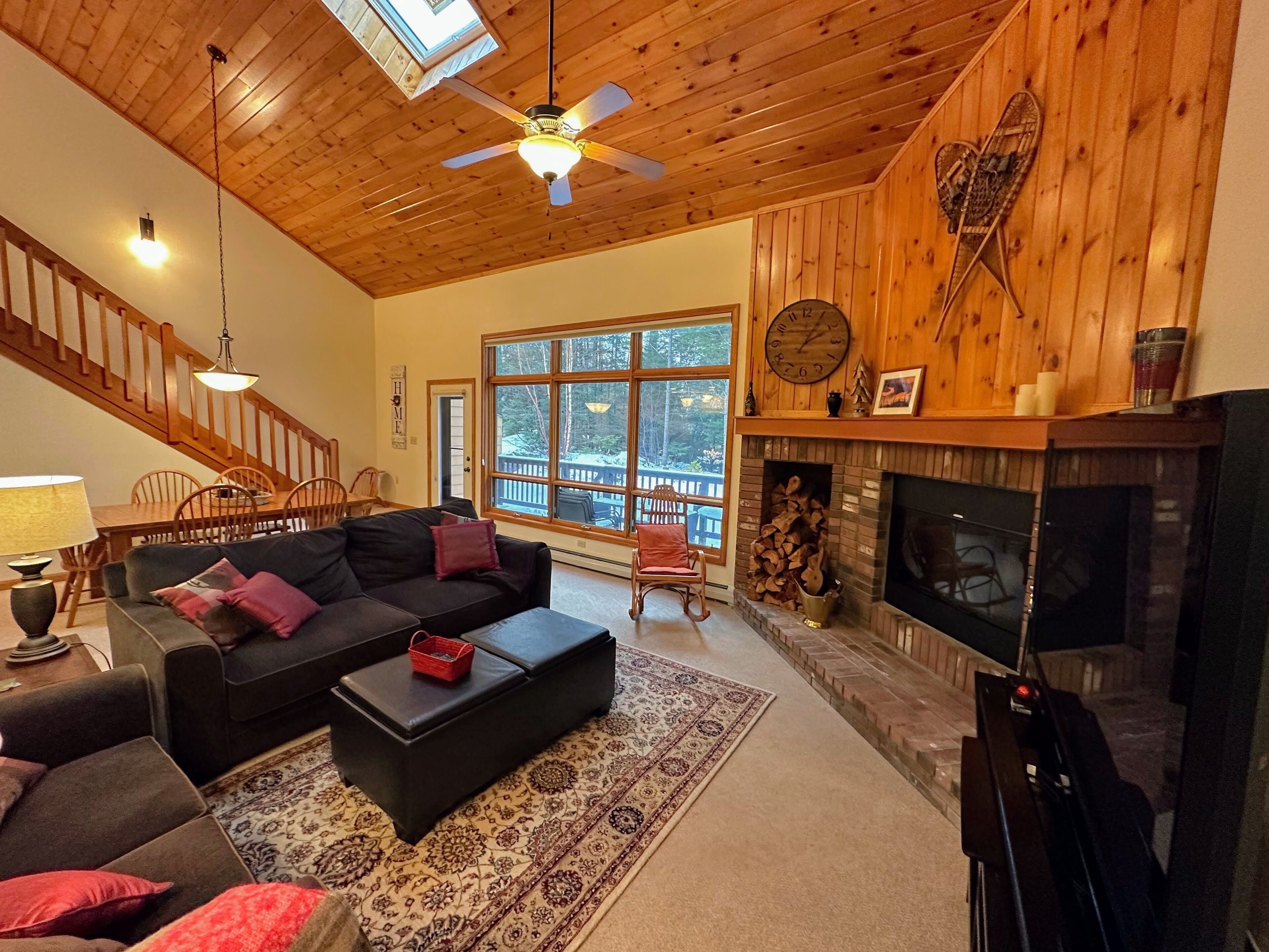 W74 cozy spacious 2-bedroom Bretton Woods home close to Mt Washington Hotel