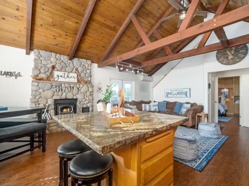 Bass Lake Cabin - Outdoor Kitchen - Marina View