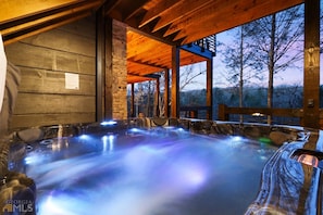 Bain à remous extérieur