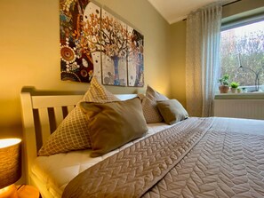 1 bedroom, free WiFi, bed sheets - Holiday Apartment "An der Schlei" with Private Terrace, Garden & Wi-Fi (Fleckeby)