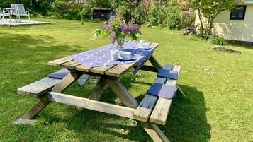 Servei de restauració a l'aire lliure