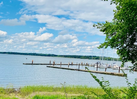 Marina. Holiday Apartment "An der Schlei" with Private Terrace, Garden & Wi-Fi
