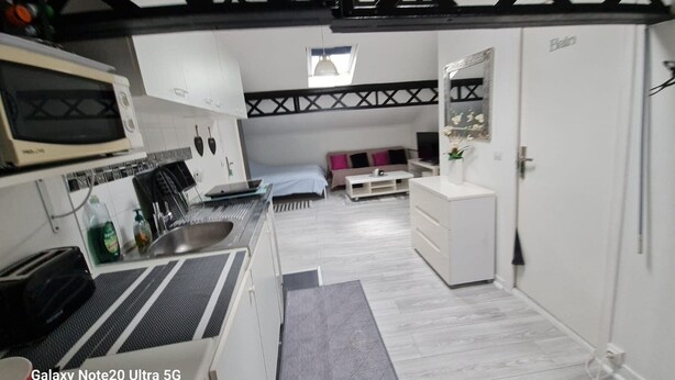 Private kitchen - Charmant studio prés de Paris (Bondy)
