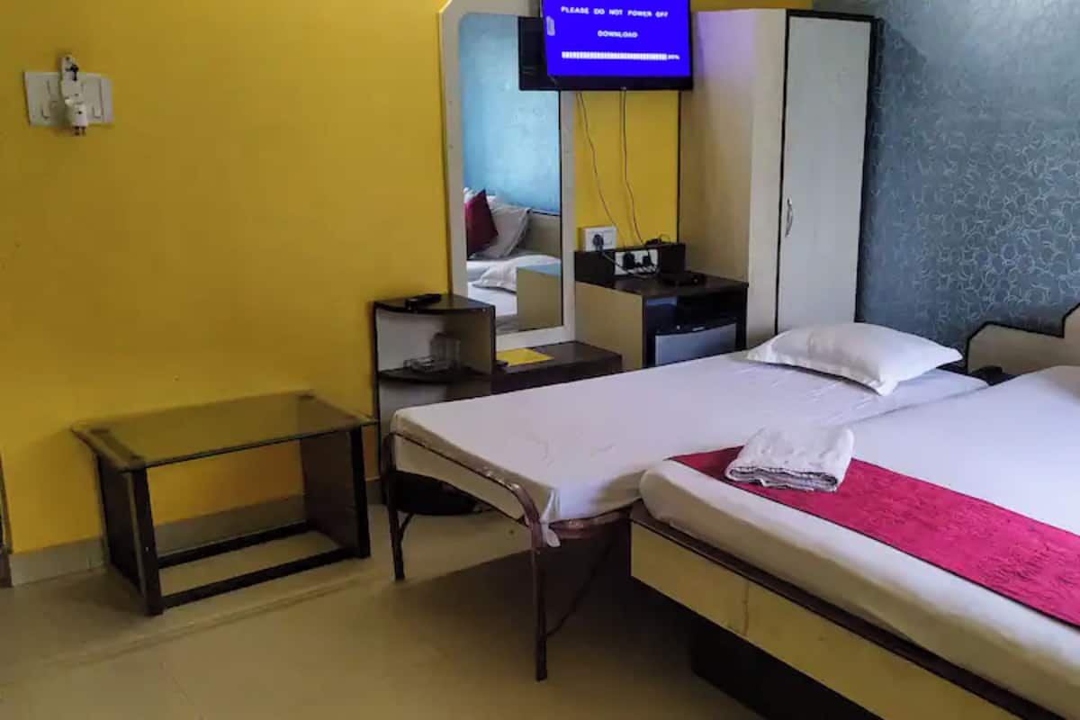 Egyptian cotton sheets, premium bedding, down duvets, memory-foam beds