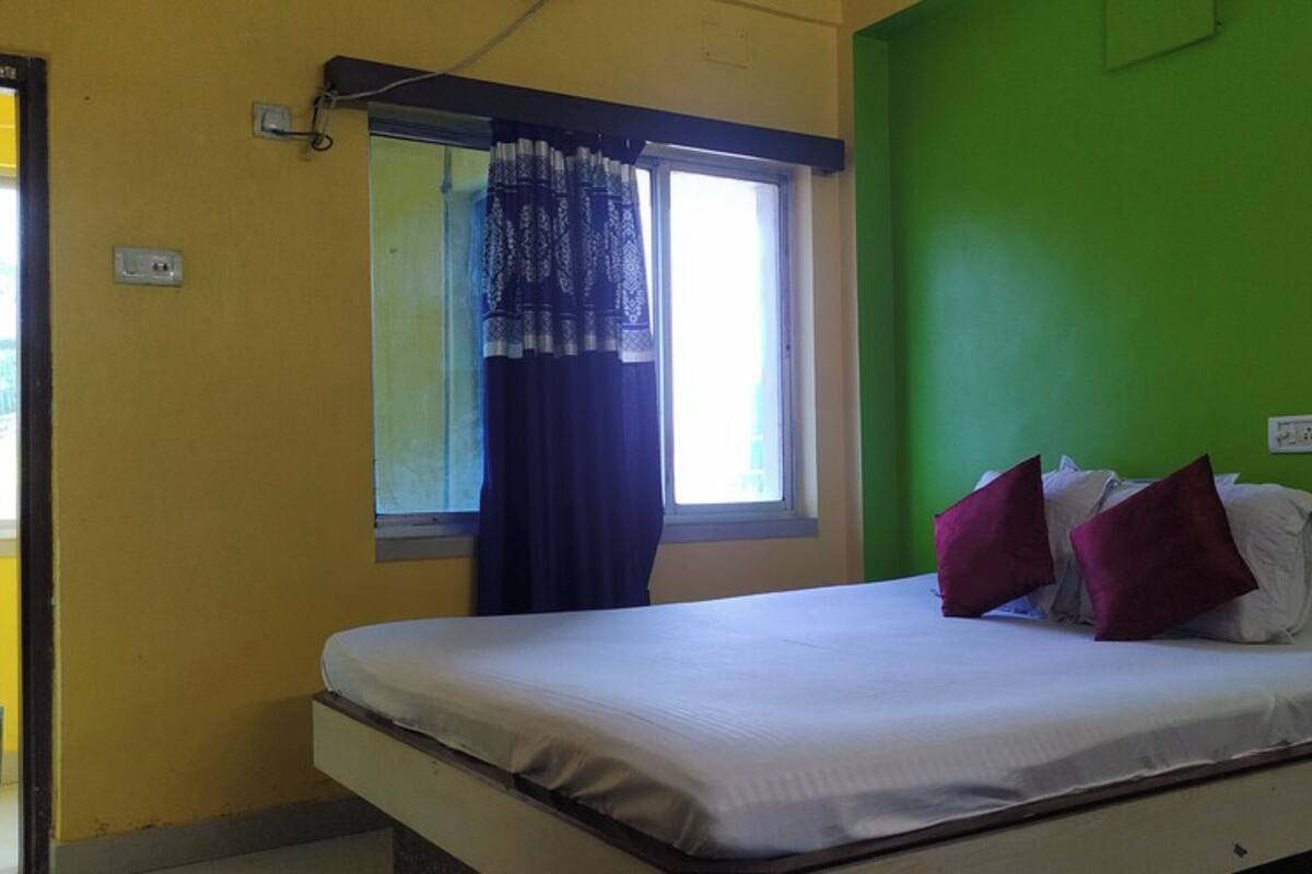 Egyptian cotton sheets, premium bedding, down duvets, memory-foam beds