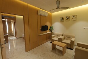 Superior Room | Room amenity - Hotel Nakshathra - A Royal Stay (Palani)