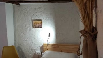6 chambres, draps fournis