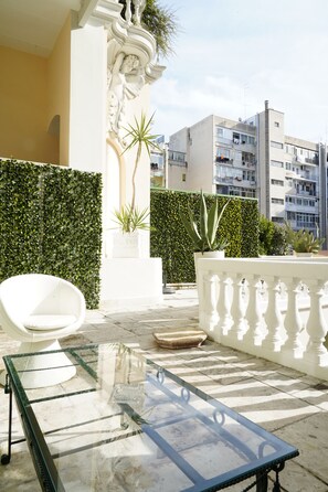 Superior Suite | Terrace/patio - Sisuites (Bari)