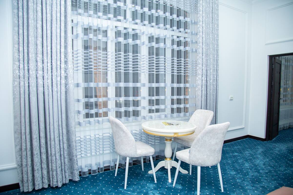 Family Room | 1 bedroom, free WiFi