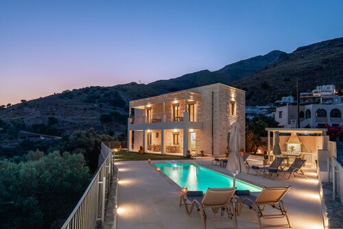 New Villa with spectacular 180° Sea View,Private Pool & BBQ,5 min from the Beach