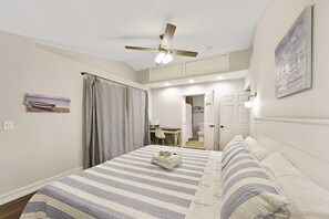 3 bedrooms, desk, iron/ironing board, travel crib