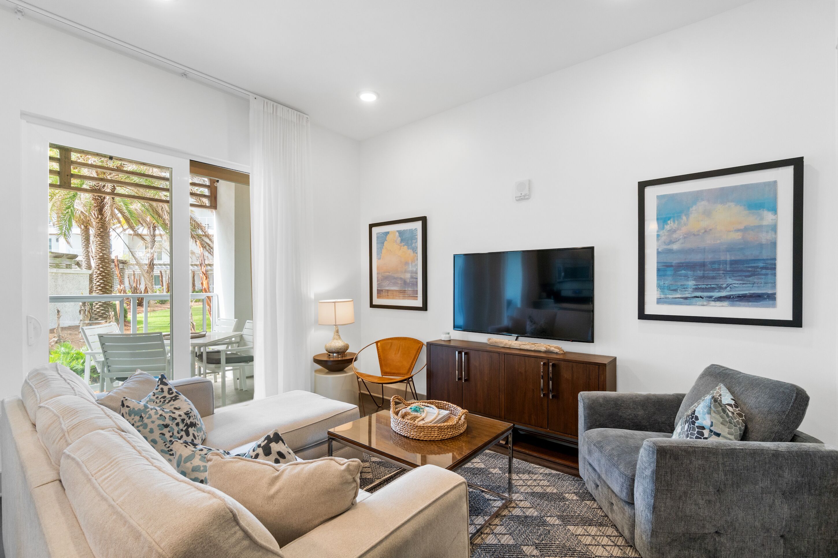 30A The Pointe 313 Beach, Pool, Hot Tub, Premier Walk Out - Beach Service Incl