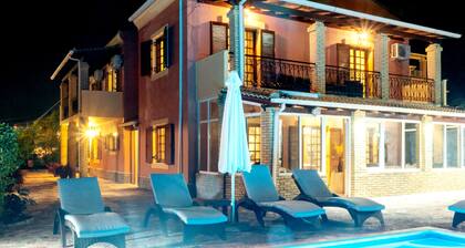 Corfu Private Villa With Pool. Short Walk to City