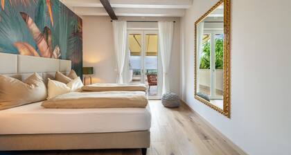 Villa "Cavalino Boutiquehouse" with Lake View, Pool & Wi-Fi