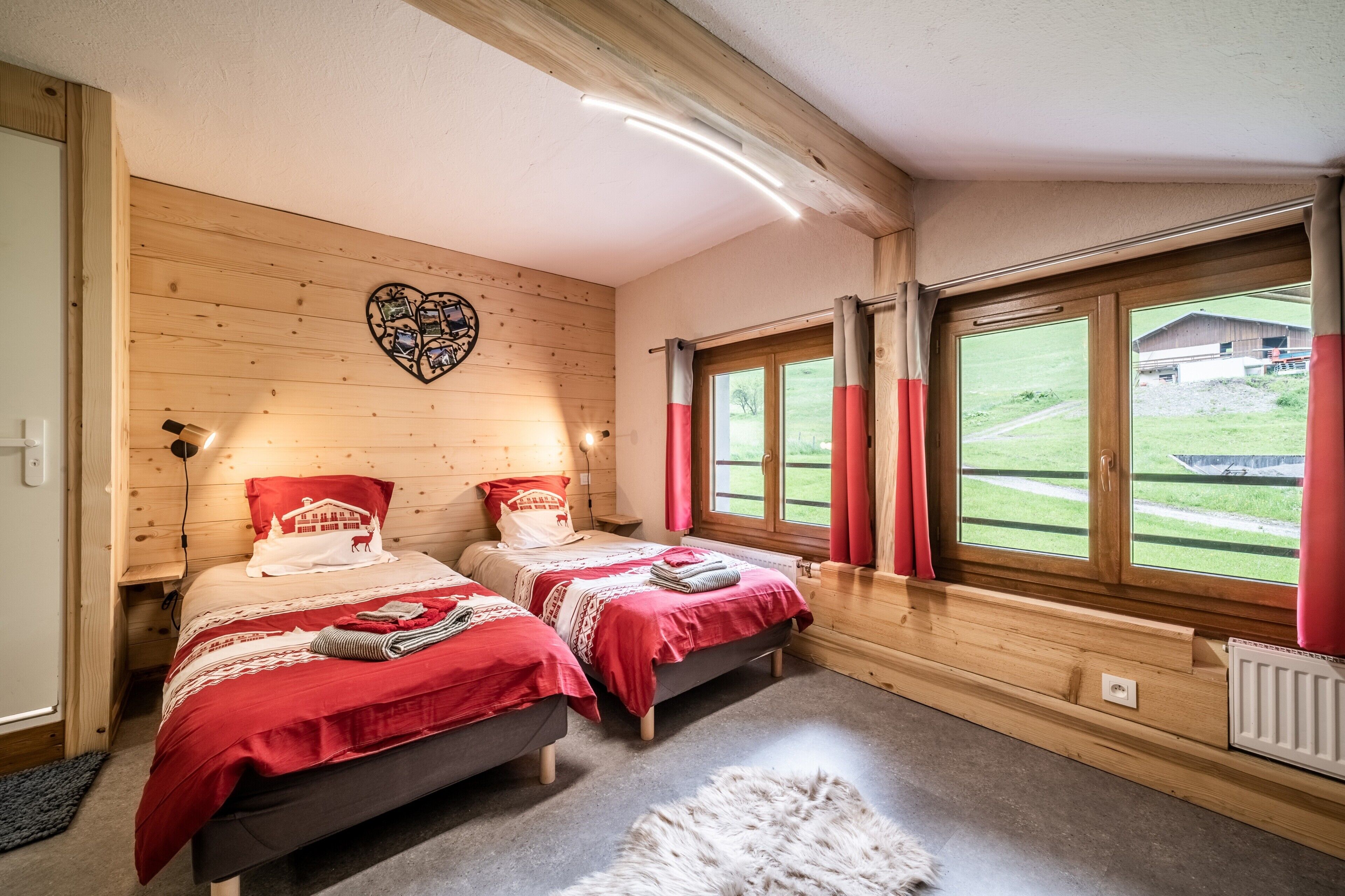 8 bedrooms, iron/ironing board, free WiFi, bed sheets