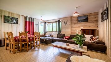 Fernseher, Tischtennisplatte