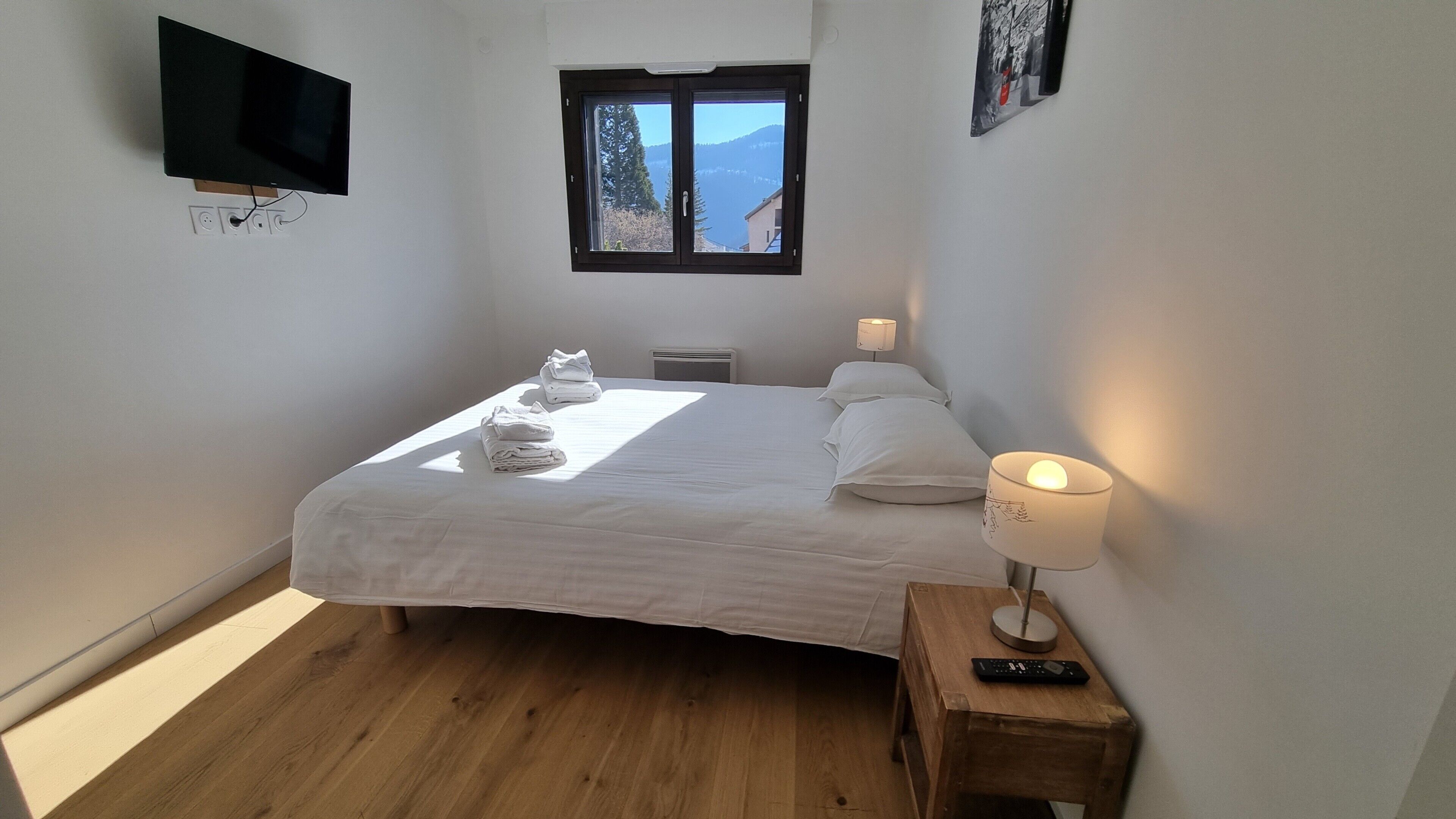 4 habitaciones, wifi gratis y ropa de cama 