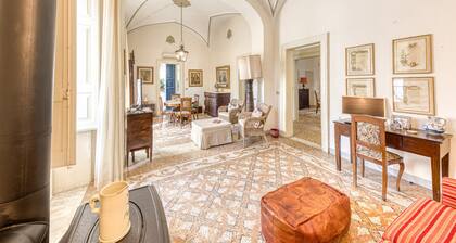 Villa 'Luisa' with Sea View, Wi-Fi and Air Conditioning