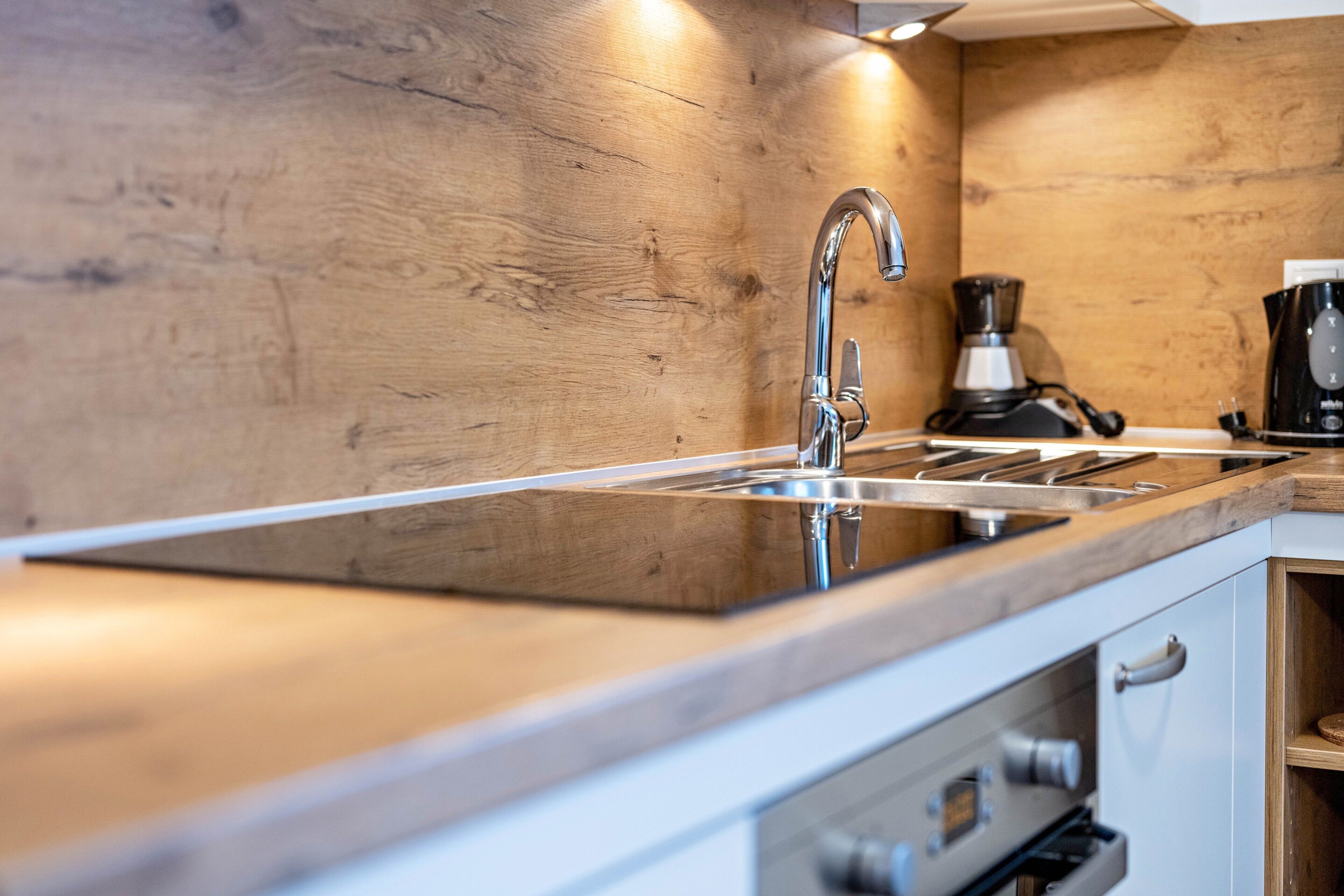 Refrigerador, horno, placa de cocina, lavavajillas