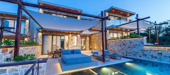 Villa "Ira" avec vue sur la mer, piscine privée et Wi-Fi