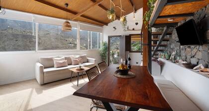 Holiday Home "Tajaraste 2" with Sea & Mountain Views, Private Terraces & Wi-Fi