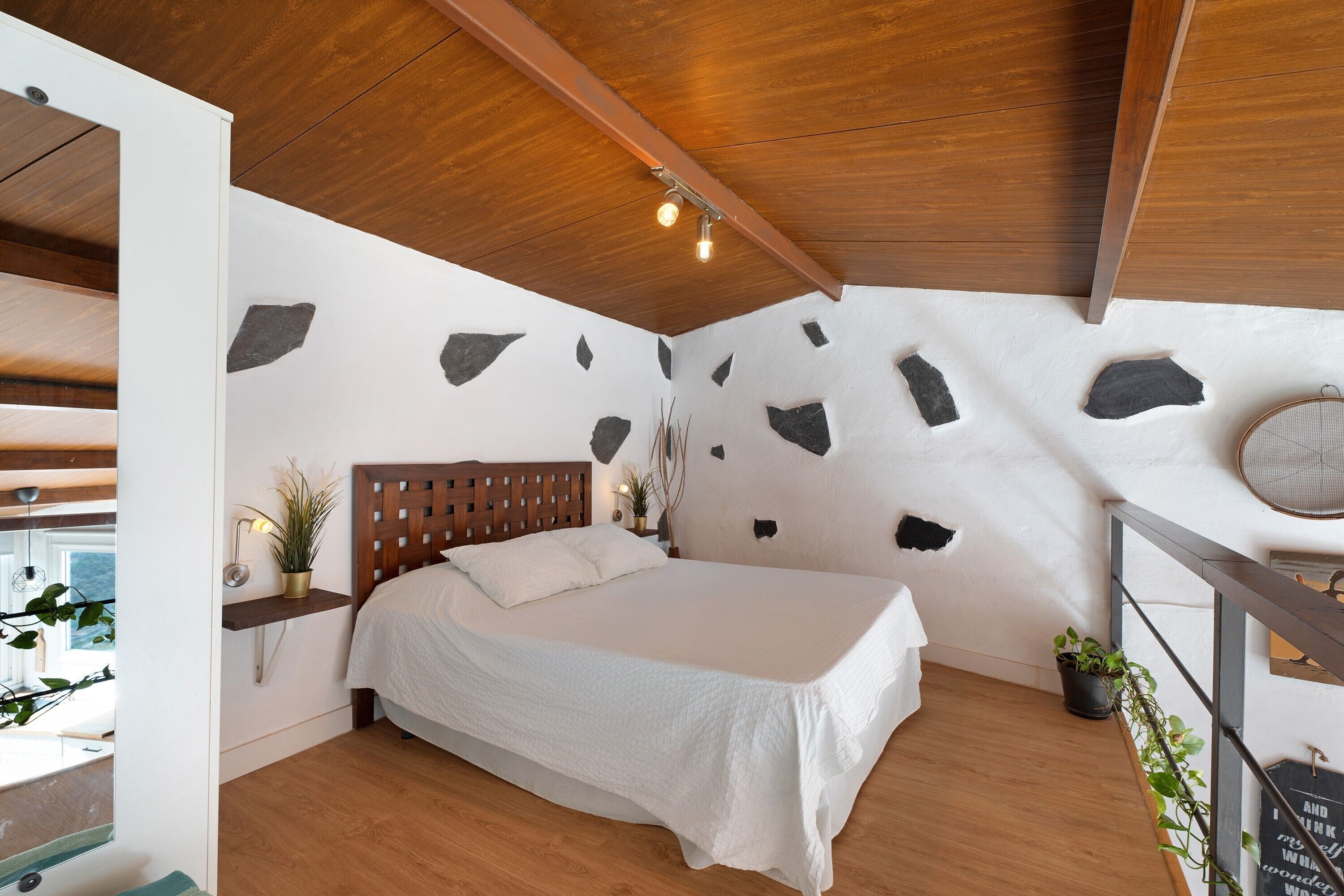 1 camera, Wi-Fi gratuito, lenzuola