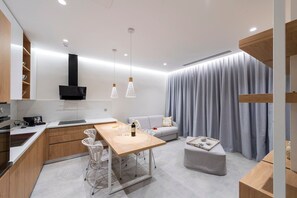 冰箱、烤箱、炉灶、茶具/咖啡用具