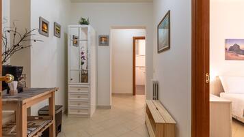 2 chambres, fer et planche Ă repasser, Wi-Fi gratuit, draps fournis