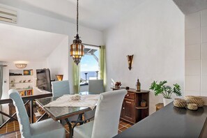Dining - Vacation Home "Los Angeles" with Sea View, Private Terrace & Wi-Fi (Tías)