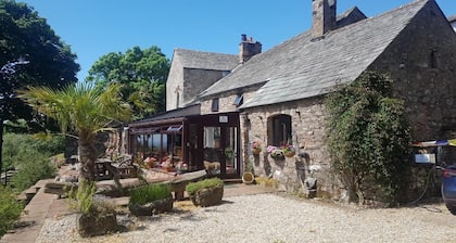 Windsor Farm House , Stunning views/hot tub close to Scafell and Wastwater Lake