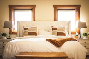 5 bedrooms, WiFi, bed sheets