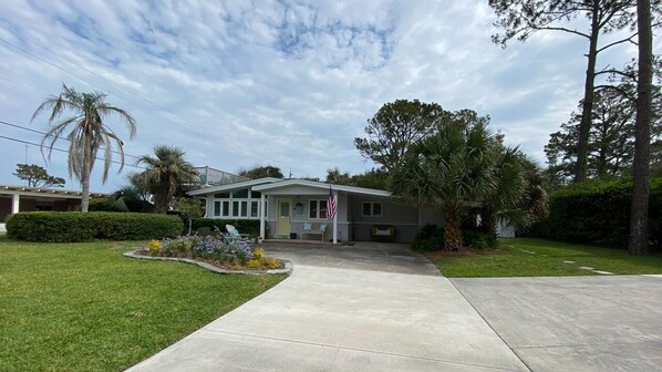 House, 3 Bedrooms | Exterior - Albright-grace Cottage 3 Bedroom Home (Jekyll Island)