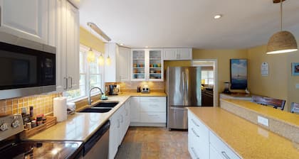 Carried Away 4 Bedroom Home