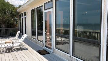 House, 3 Bedrooms | Property grounds