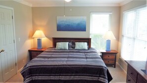 2 bedrooms, iron/ironing board, free WiFi - Guiding Light Unit C - Groundfloor 2 Bedroom Apts (Jekyll Island)