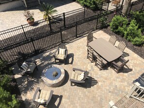 Townhome, 3 Bedrooms | Outdoor dining