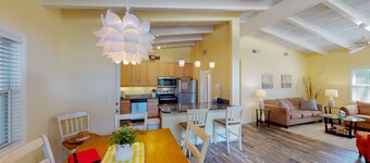 Mellow Yellow 3 Bedroom Home