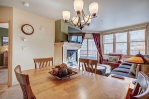 Condo, 1 habitación | Restaurantes