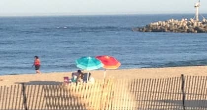 Steps to the Beach!