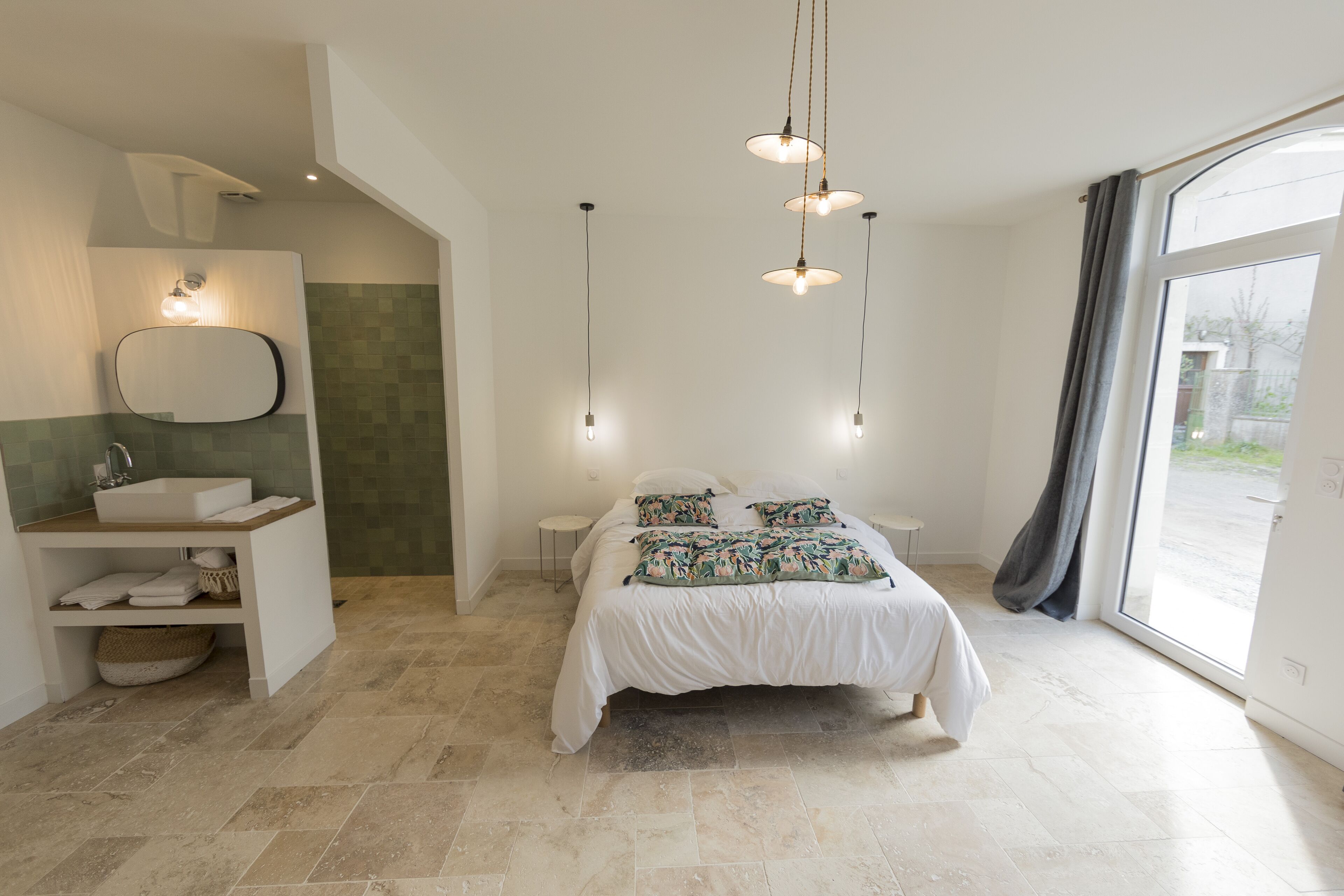 3 bedrooms, WiFi, bed sheets