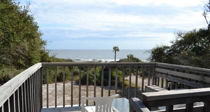 Cottage By The Sea - Unit A 3 Bedroom Duplex