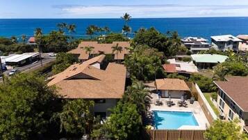 Condo, 2 Bedrooms | Exterior