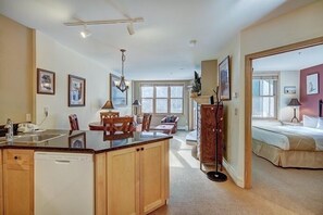 Condo, 1 Bedroom | Private kitchen | Fridge, oven, coffee/tea maker, toaster - Silver Mill 8173-1br-walk To Slopes! Kids Ski Free! 1 Bedroom Condo by RedAwning (Keystone)