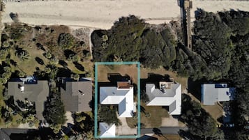 House, 4 Bedrooms | Pantai