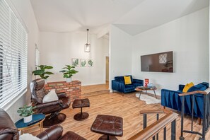 House, 4 Bedrooms | Interior - Kathleen House 4 Bedroom Home by RedAwning (Phoenix)