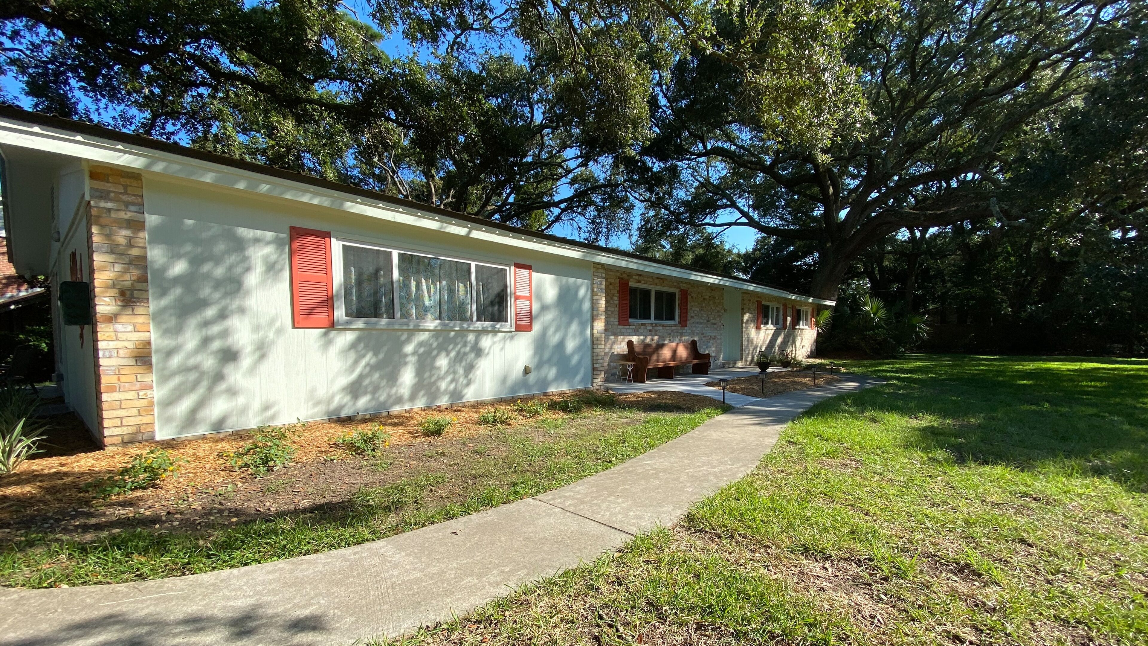 Nhà, 4 phòng ngủ | Ngoại thất