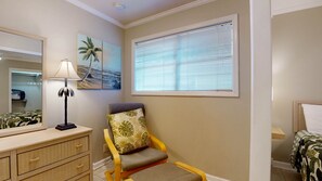 Duplex, 4 Bedrooms | 4 bedrooms, iron/ironing board, free WiFi