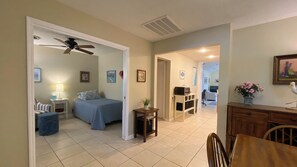 2 bedrooms, iron/ironing board, free WiFi, bed sheets