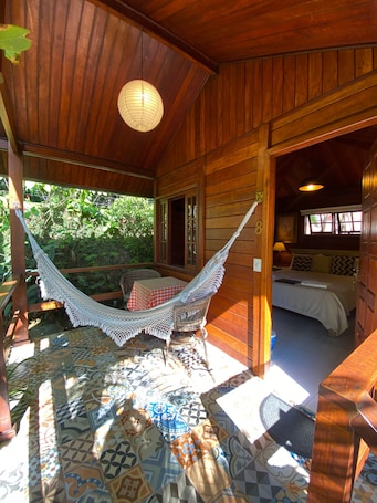 Deluxe Cabin | Egyptian cotton sheets, premium bedding, down comforters, pillowtop beds